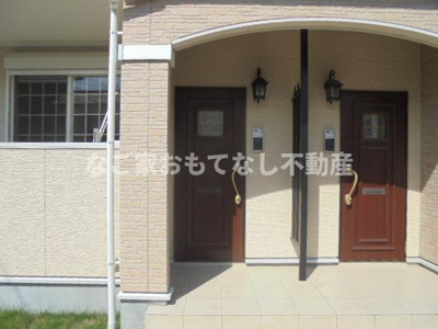 【エントランス】 | ヅィート（Zito）