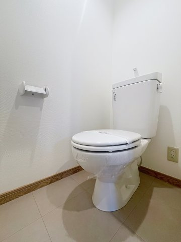 ハイツプルニエのトイレ|シンプルで使いやすいトイレです