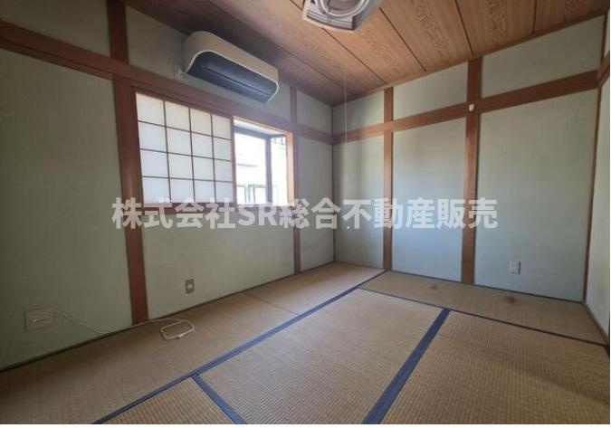若江東町2丁目中古戸建の和室|2F・和室6帖。和室があると落ち着いた雰囲気になりますね