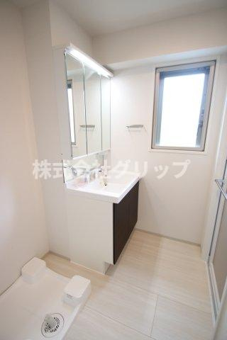 コンフォリア・リヴ関内の洗面所