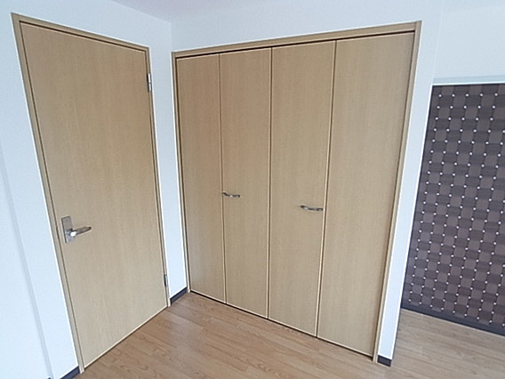 ヴィラ諏訪山の収納