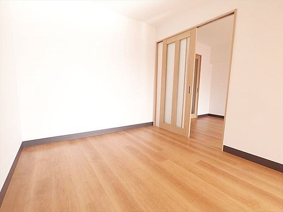 ビバリーヒルの居間・リビング