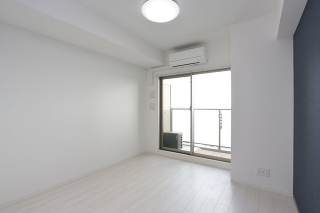 シルス東灘深江の居間・リビング