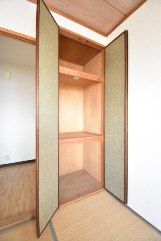 ベストレジデンスあびこの収納