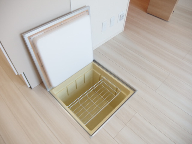 プライムヒル若松の収納