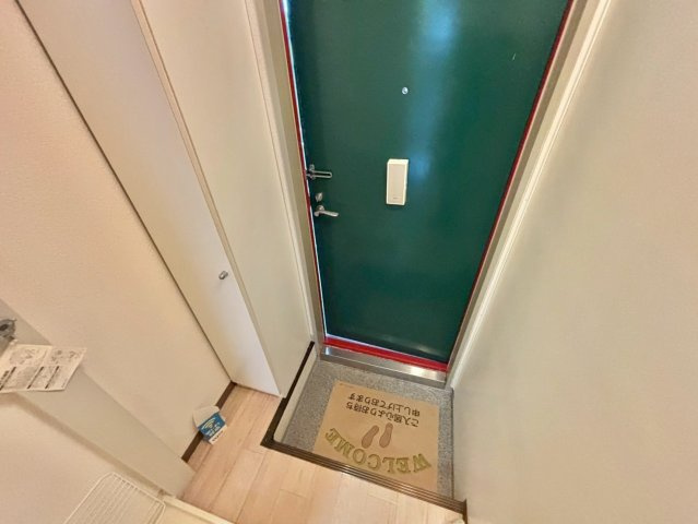 ソレイユ井ノ口の玄関