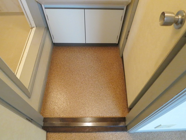 ウィーンハイツ　Ｂ棟の洗面所|脱衣スペースです♪