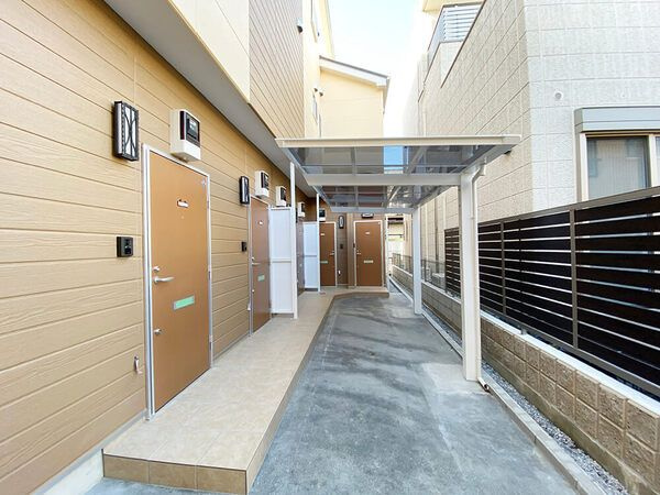 tomoneko spaceのエントランス