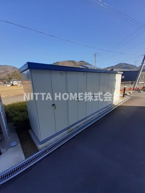 ラポール　Ｂのその他共用部分|外部トランクもあります♪