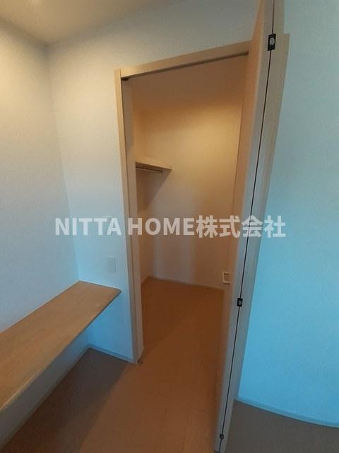 ラポール　Ｂの収納|大きなクローゼットもありますよ◆