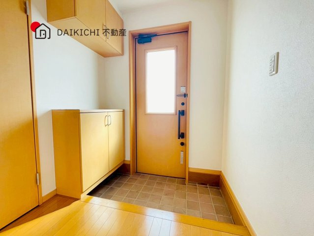 【玄関】 | 比企郡川島町大字飯島　中古戸建