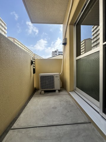 はなれのバルコニー