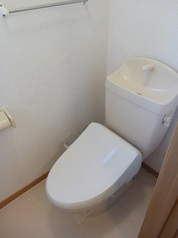 メゾン　リヴァージュのトイレ|トイレもきれいです