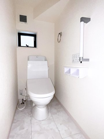 リーブルガーデン貝塚市三ツ松５期　新築戸建てのトイレ