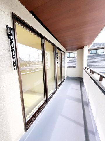 リーブルガーデン貝塚市三ツ松５期　新築戸建てのバルコニー