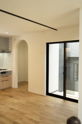 住吉山手９丁目戸建ての居間・リビング
