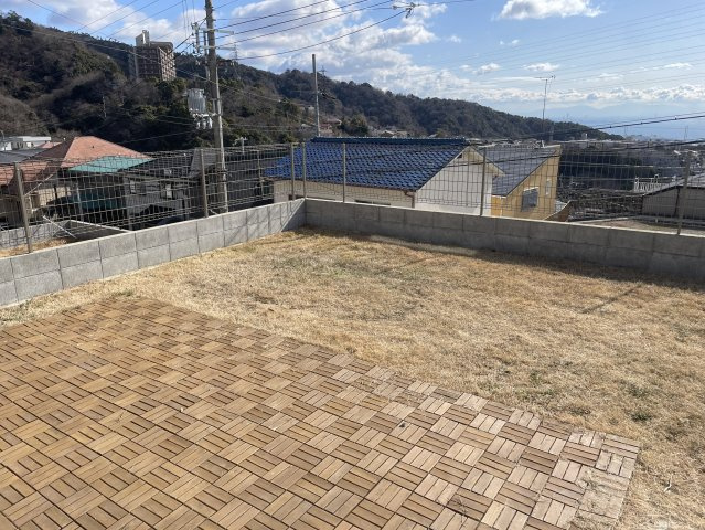 住吉山手９丁目戸建ての庭