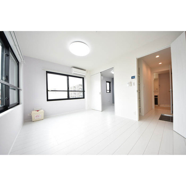 CASA PIAZZA 浅草本所の居間・リビング