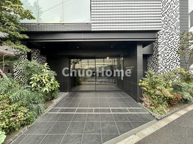 ミルーナヒルズ亀有のエントランス|【エントランス】マンションのエントランスは、その物件の印象を決める、顔とも言える場所です。毎日通る場所ですからきれいなのが一番です。