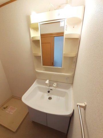 セレーノＢの洗面所