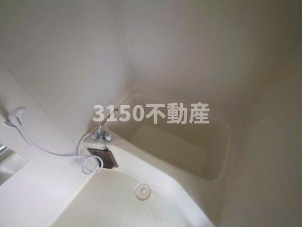 ルミエールIの浴室