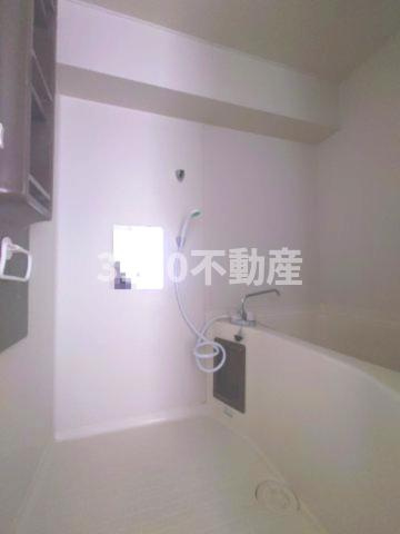 ルミエールIの浴室