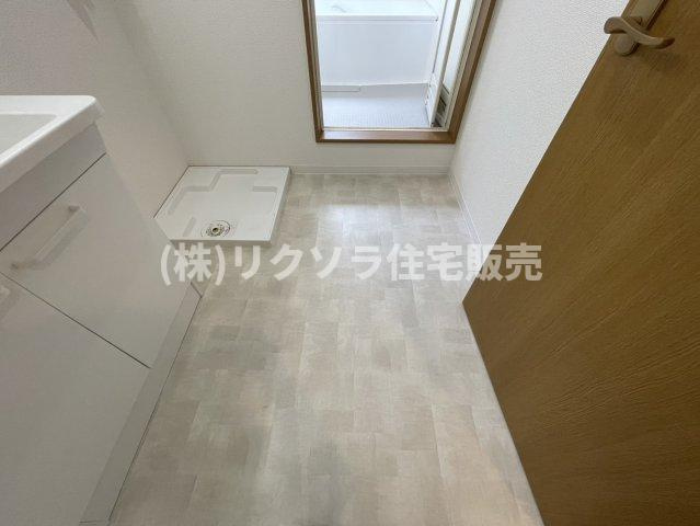 池田本町　中古一戸建ての脱衣所|■物件内覧・資金計画相談・住宅ローン相談、リフォーム相談、お問合せ受付中■
※当日・翌日のご内覧、ご相談はお電話でのお問合せがスムーズです！