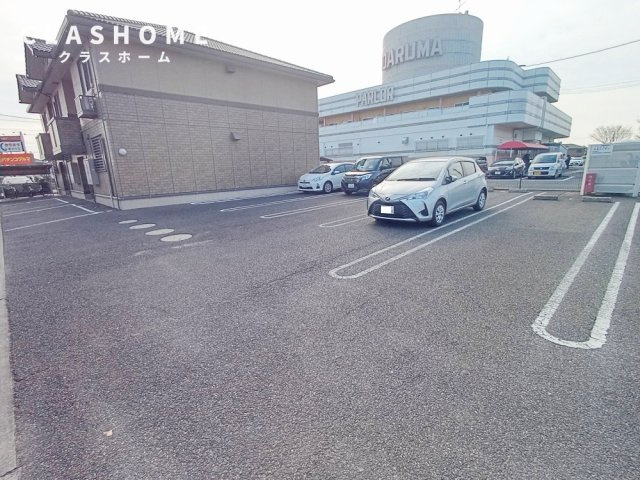 ウィルモアセブン　　刈谷市近郊の賃貸はクラスホームの駐車場