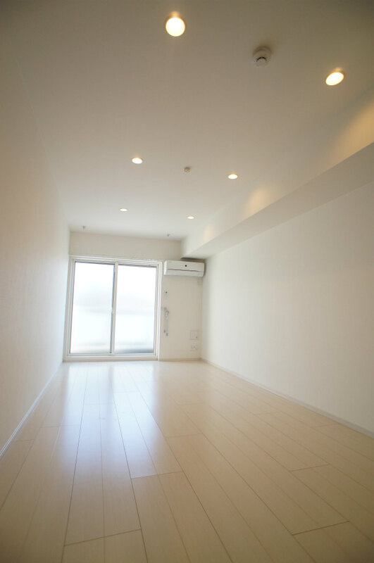 さいたま市南区太田窪２丁目の賃貸マンションの居間・リビング