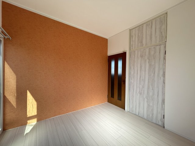 春日部市大場の一戸建ての洋室