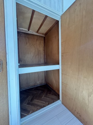 春日部市大場の一戸建ての収納