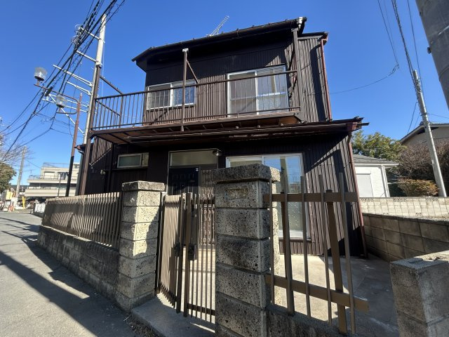 春日部市大場の一戸建ての外観