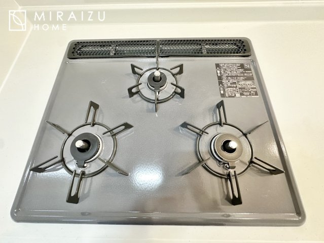 【キッチン】 | 暮らしやすさを考えたプランで快適な現地ロケーションを実現。安らぎに満たされる、ゆとりのある日々を過ごせます♪