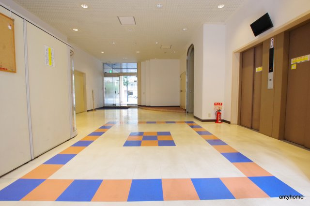 エクセレント中道　仲介手数料無料のロビー
