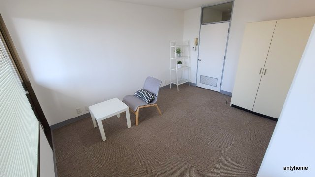 エクセレント中道　仲介手数料無料の居間・リビング