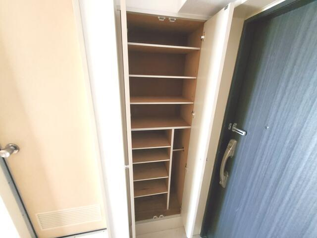 （サロン可）Ｔ’ｓ　ｇａｒｄｅｎ　南柏（ＳＯＨＯ）の収納|※別部屋参考写真となります。 