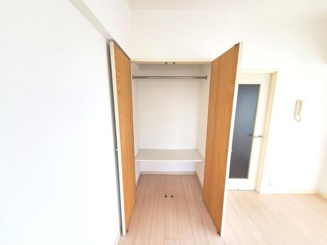 （サロン可）Ｔ’ｓ　ｇａｒｄｅｎ　南柏（ＳＯＨＯ）の収納|※別部屋参考写真となります。 