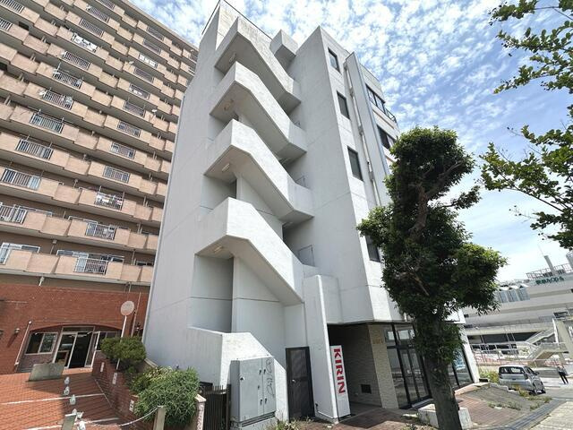 幸和ビル（分割貸し）の外観パース| 