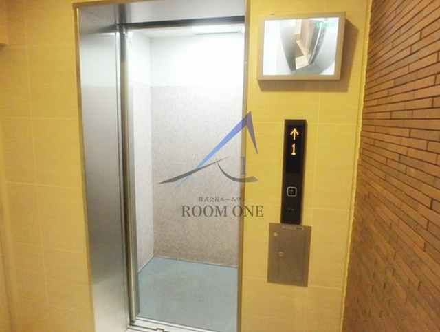 アンソレイエのその他共用部分|エレベーターです。