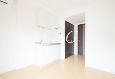 【居間・リビング】 | フォレストメゾンパーシモンＩ | 洋室のお部屋です。