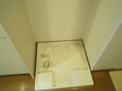 【設備】 | エクセリア荻窪 | 室内洗濯機置場。