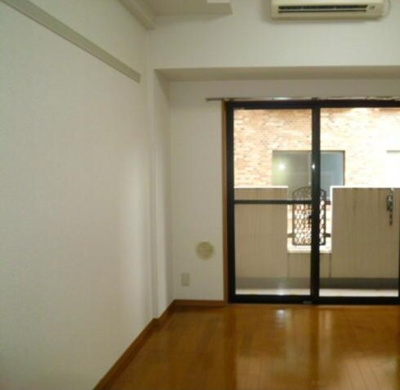 【居間・リビング】 | エクセリア荻窪 | 6帖の洋室。