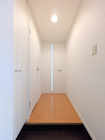 福岡市中央区舞鶴１丁目の賃貸マンションの玄関
