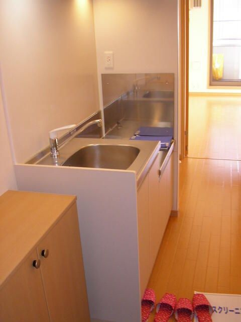 ユノス　ガーデンのキッチン