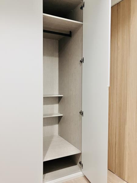 三田ガーデンヒルズ　サウスヒルの居間・リビング|こちらのリビングで趣味の時間をお楽しみください