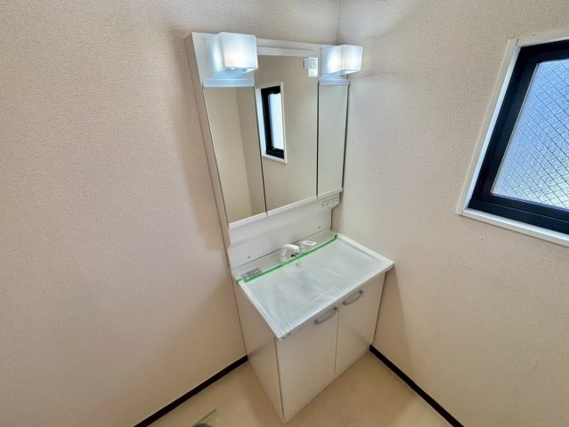 アルコ・ラ・カーサ町坪Ⅱの独立洗面台