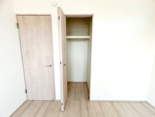 焼津市石津　新築住宅の収納