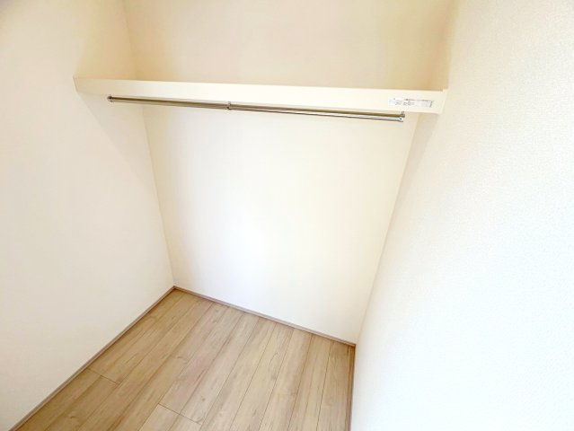 焼津市石津　新築住宅の収納