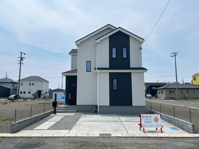 焼津市石津　新築住宅の外観