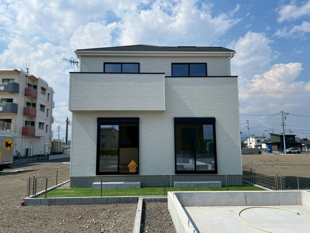 焼津市石津　新築住宅の外観